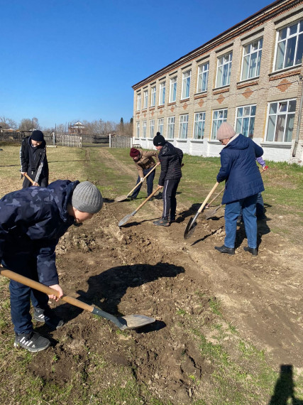 Акция " Экологический субботник".